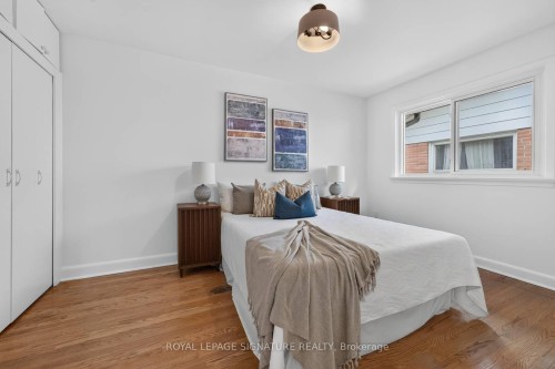 11 Regency Square, Toronto, ON - Indoor Photo Showing Bedroom