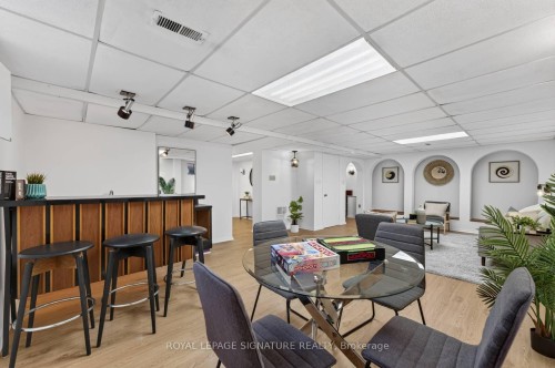 11 Regency Square, Toronto, ON - Indoor