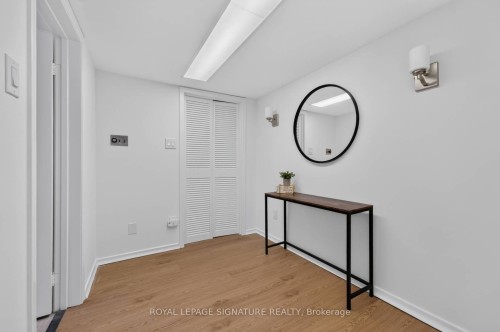 11 Regency Square, Toronto, ON - Indoor Photo Showing Other Room