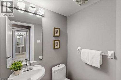 6872 Round Leaf Court, Mississauga, ON - Indoor Photo Showing Bathroom