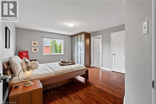 6872 Round Leaf Court, Mississauga, ON - Indoor Photo Showing Bedroom