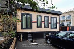 10 SHERBROOKE AVENUE  Ottawa, ON K1Y 1R7