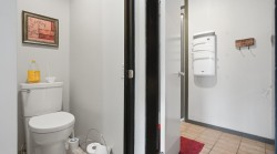 Powder room - 