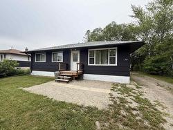 79 Maple Crescent Atikokan, ON P0T 1C0