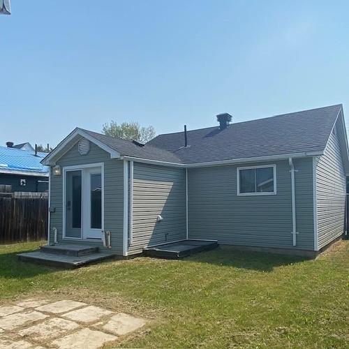 720 First Street E, Geraldton, ON 