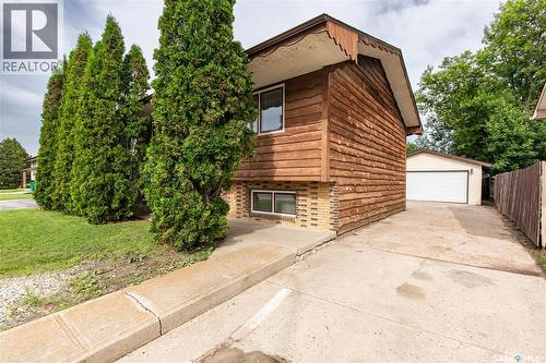 17 Blue Sage Drive, Moose Jaw, SK - Outdoor With Exterior