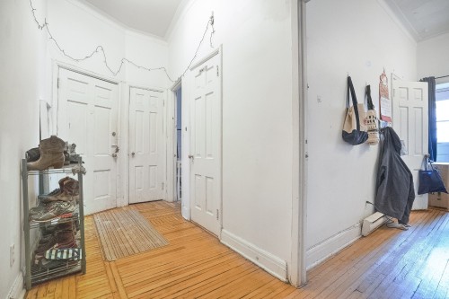 Hall d'entrée/Vestibule - 3-3425 Rue Peel, Montréal (Ville-Marie), QC 