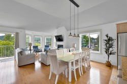 15 Av. des Érables  Saint-Sauveur, QC J0R 1R5