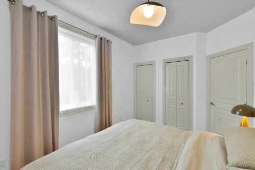 Chambre à coucher - 15 Av. Des Érables, Saint-Sauveur, QC 