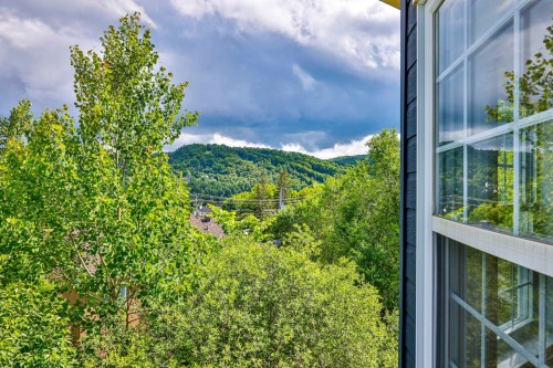 Vue - 15 Av. Des Érables, Saint-Sauveur, QC 
