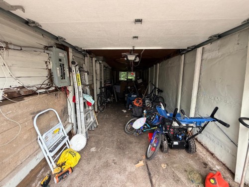 Garage - 157  - 159 Rue Notre-Dame, L'Assomption, QC - Indoor Photo Showing Garage