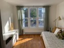 Salon - 157  - 159 Rue Notre-Dame, L'Assomption, QC 