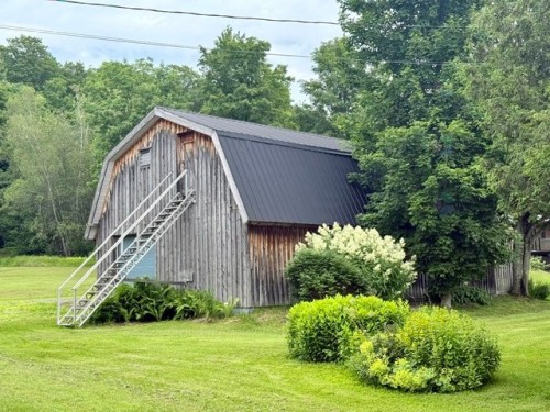 Grange - 101 Ch. Soles, Lac-Brome, QC 