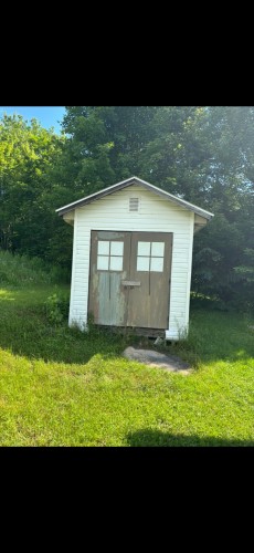 Remise - 100 Rue Sylvain, Saint-Calixte, QC 