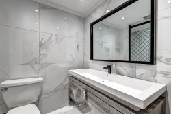 Master Bathroom - 