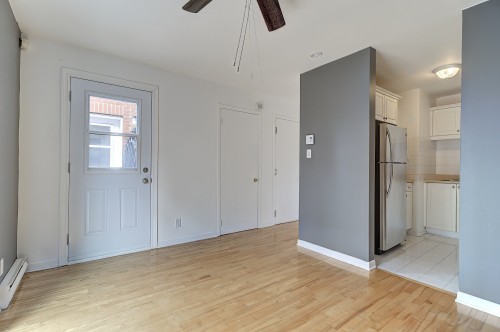 Salle à manger - 37-1082 Rue Berri, Montréal (Ville-Marie), QC 