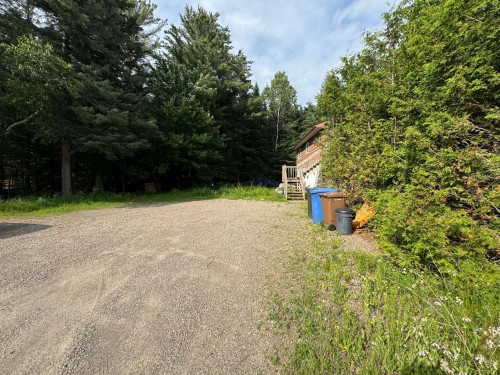 Parking - 248 Ch. Masson, Sainte-Marguerite-Du-Lac-Masson, QC - Outdoor