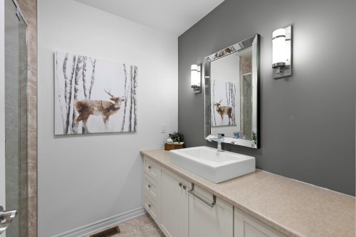 Salle de bains - 114 Rue Kimpton, Rigaud, QC 