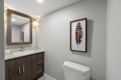 Salle de bains - 114 Rue Kimpton, Rigaud, QC 