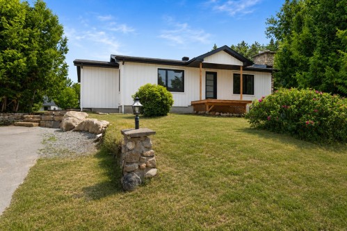 Façade - 76 465E Avenue, Saint-Hippolyte, QC 