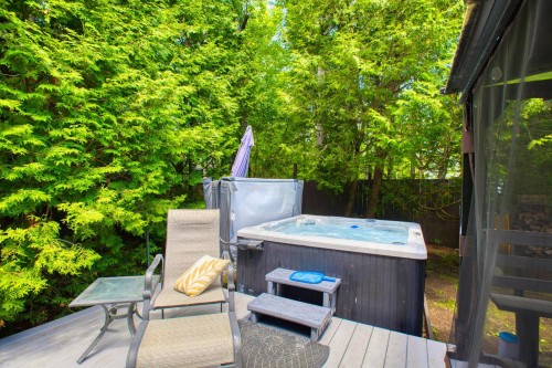 Spa - 1311 Ch. Du Chantecler, Sainte-Adèle, QC 
