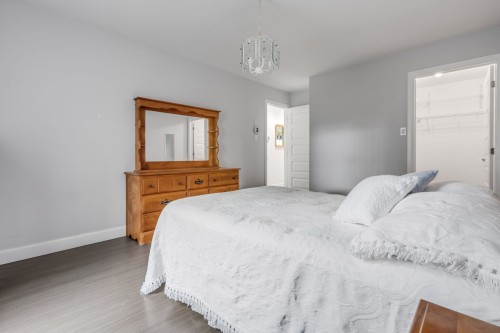 Bedroom - 3-2470 Boul. Bastien, Québec (La Haute-Saint-Charles), QC - Indoor Photo Showing Bedroom