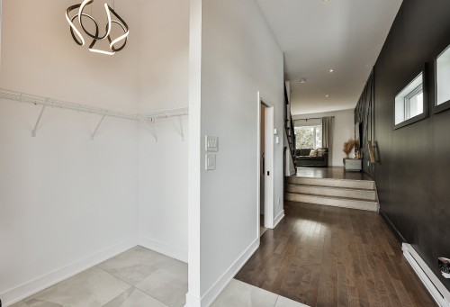 Hall d'entrée/Vestibule - 933 Rue Du Faubourg, Saint-Jérôme, QC 