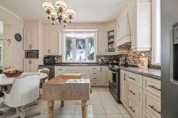 Kitchen - 