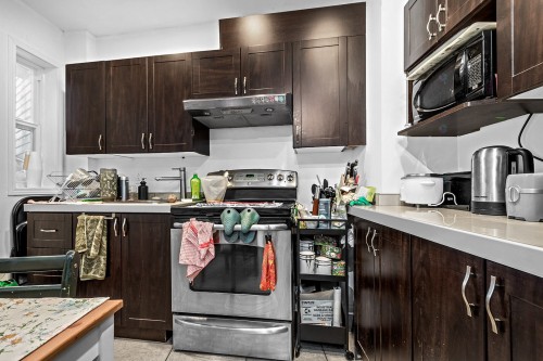 Kitchen - 696  - 698 Rue De La Tourelle, Québec (La Cité-Limoilou), QC - Indoor Photo Showing Kitchen