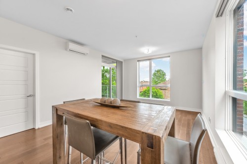 Dining Room - 304-420 19E Avenue, Montréal (Lachine), QC - Indoor Photo Showing Dining Room
