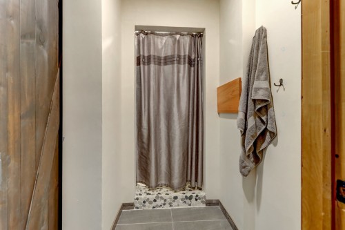 Other - 2120 Ch. Du Golf, Sainte-Lucie-Des-Laurentides, QC - Indoor