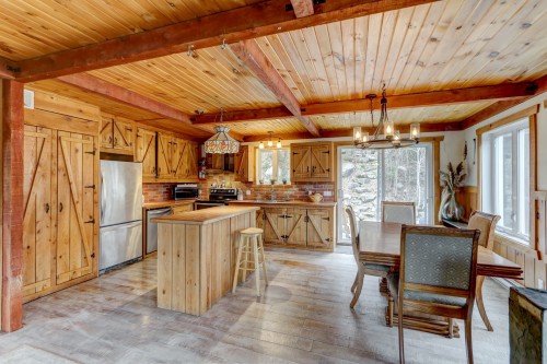 Kitchen - 2120Z Ch. Du Golf, Sainte-Lucie-Des-Laurentides, QC 