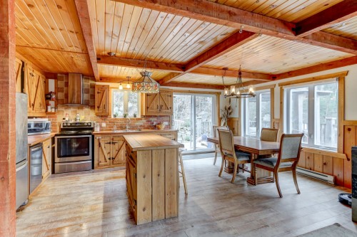 Kitchen - 2120Z Ch. Du Golf, Sainte-Lucie-Des-Laurentides, QC 
