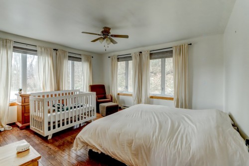 Master Bedroom - 2120Z Ch. Du Golf, Sainte-Lucie-Des-Laurentides, QC 