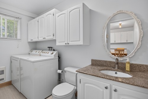 Salle d'eau - 37 Rue De Cherbourg, Kirkland, QC - Indoor