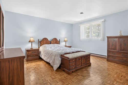 Chambre à coucher principale - 37 Rue De Cherbourg, Kirkland, QC - Indoor Photo Showing Bedroom