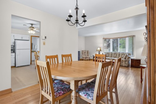 Salle à manger - 37 Rue De Cherbourg, Kirkland, QC - Indoor Photo Showing Dining Room