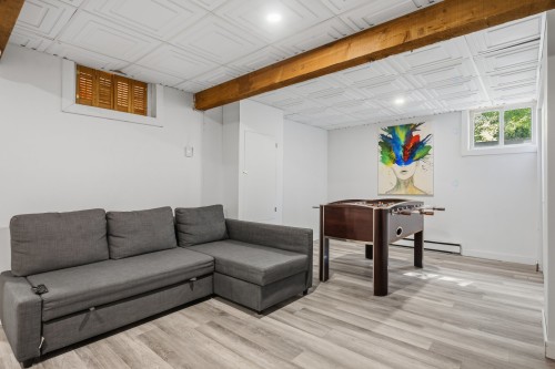 Family Room - 1906 Route Des Tulipes, La Conception, QC 