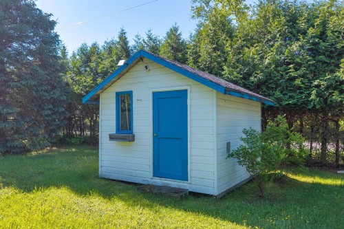 Shed - 1906 Route Des Tulipes, La Conception, QC 