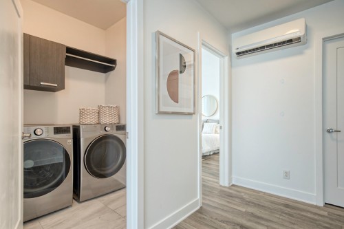 Laundry - 8-281 Rue Prévert, Saint-Basile-Le-Grand, QC - Indoor Photo Showing Laundry Room