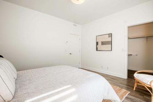 Master Bedroom - 8-281 Rue Prévert, Saint-Basile-Le-Grand, QC - Indoor Photo Showing Bedroom