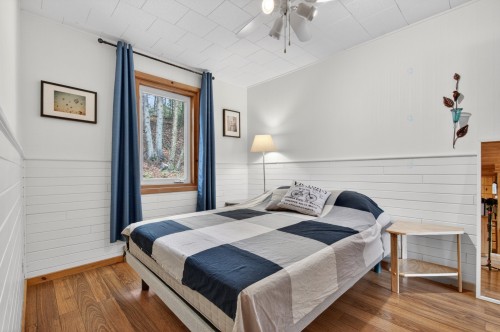 Master Bedroom - 307 Ch. Des Aigles, Nominingue, QC 