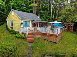 69 365e Avenue  Saint-Hippolyte, QC J8A 2Y6