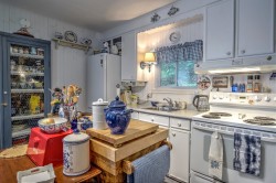 Kitchen - 