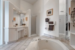 Master Bathroom - 