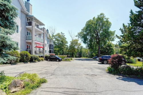 Stationnement - 301-33 Ch. Des Îles-Yale, Saint-Eustache, QC 