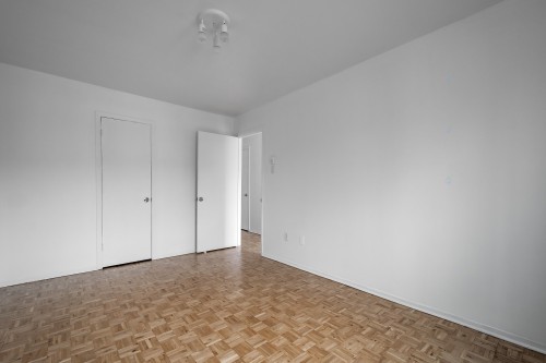 Chambre à coucher - 6-11953 Av. Matte, Montréal (Montréal-Nord), QC 