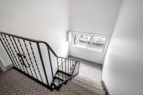 Escalier - 6-11953 Av. Matte, Montréal (Montréal-Nord), QC 