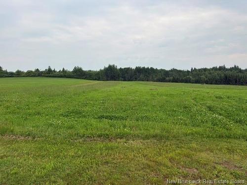 12 Glenvale Rd, Petitcodiac, NB 