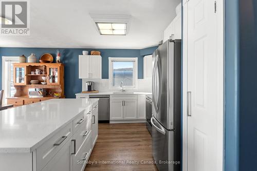 604 Champlain Road, Tiny, ON 